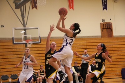 Lady Eagles start conference with win over Black Hawk College
