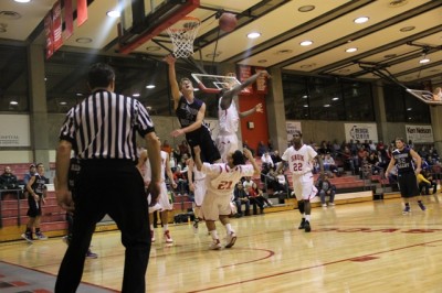 Lackluster second half leads to loss against Skyhawks