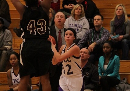 Kistenfeger leads nation in assists