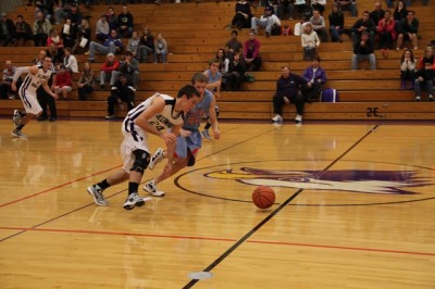 Men’s basketball clinches sixth straight winning season