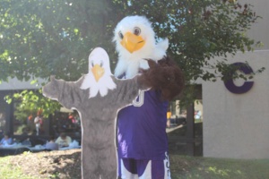 Spirit day pictures with Spirit the Eagle