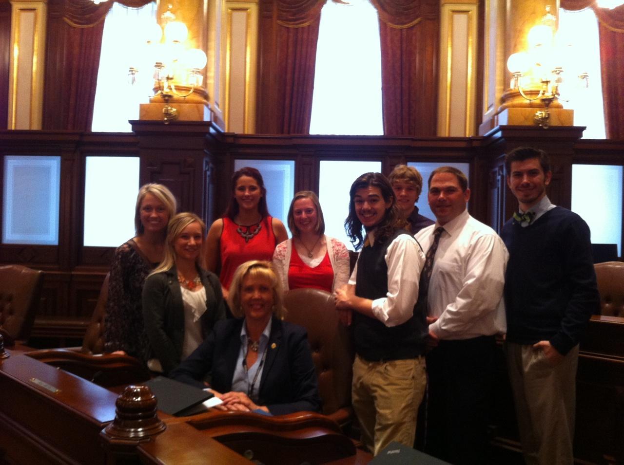 Johnna Schultz (from left), Taylor Gunia, Nicole Musselman, April Kutz, Christian Bender, Tiernan Ebener, Advisor
Cory Tomasson and Max Halm meet with state Sen. Sue Rezin on the Senate floor in Springfield on April 2 to
lobby for increased funding towards the Monetary Assistance Program grants. Students from throughout the
state took part in this Illinois Student Assistance Commission event.