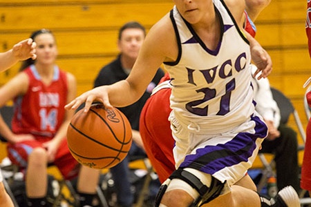 Turnover woes have Eagles chasing conference