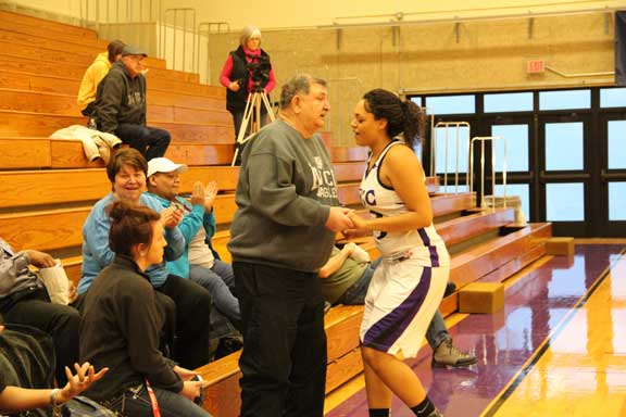 Super Fan: Alumnus supports basketball teams