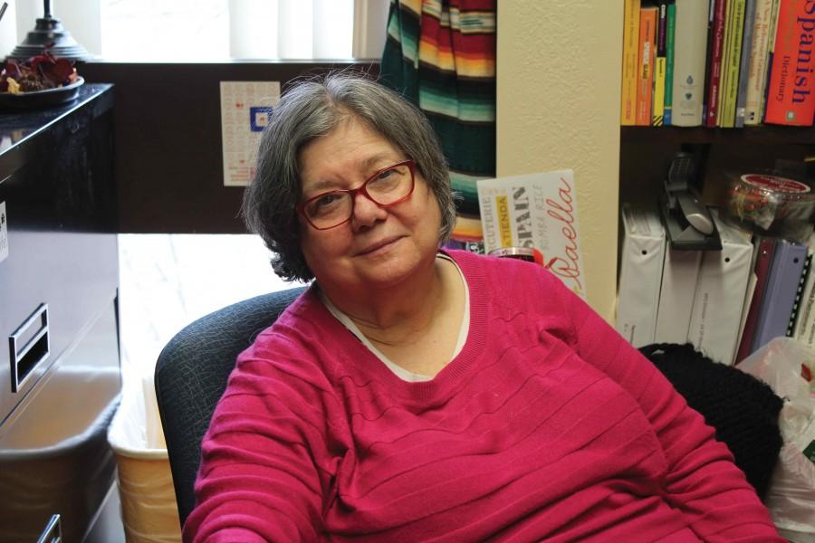 Professor Anna Marie Pietrolonardo, who is retiring after this semester, taught transfer Spanish classes including 1001 and 2002 in addition to independent study courses. She plans on crossing things off her bucket list in her retirement.